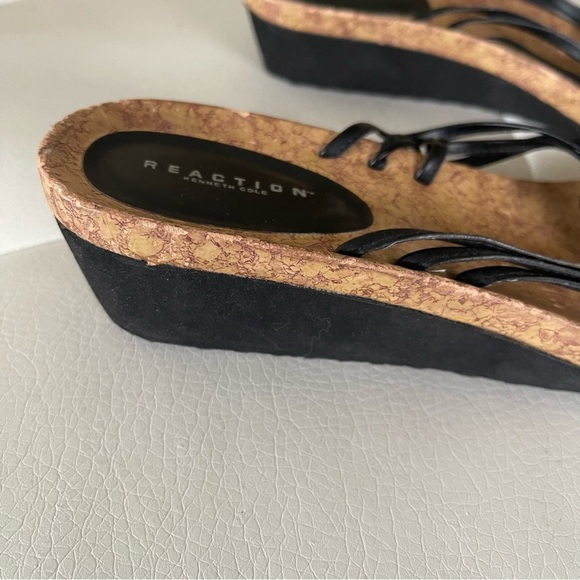 Kenneth Cole Reaction Black Wedge Embellished floral size 10 - Picture 6 of 13